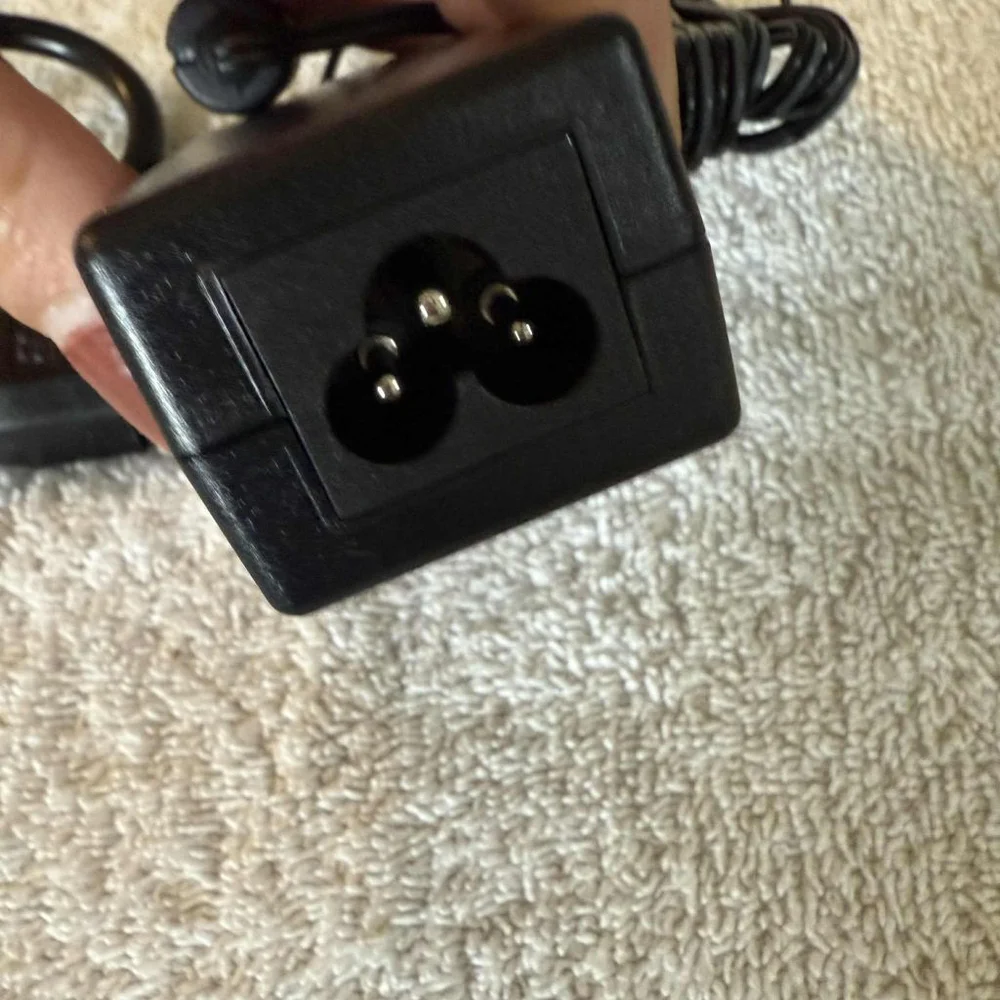 HONOTO AC/DC Power Adapter Black
